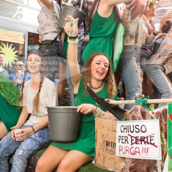 Contrada della Lupa - Corteo della Vittoria